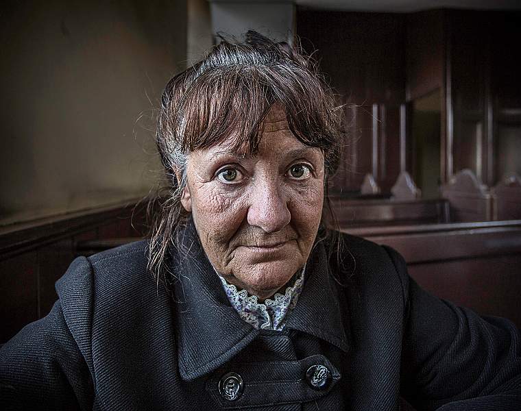 Gloria - Roger Hance.jpg